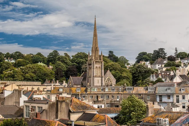 england, city, old, architecture, uk, tower, view, buildings, houses, england, england, england, england, england. When to refresh your local service marketing market outlook